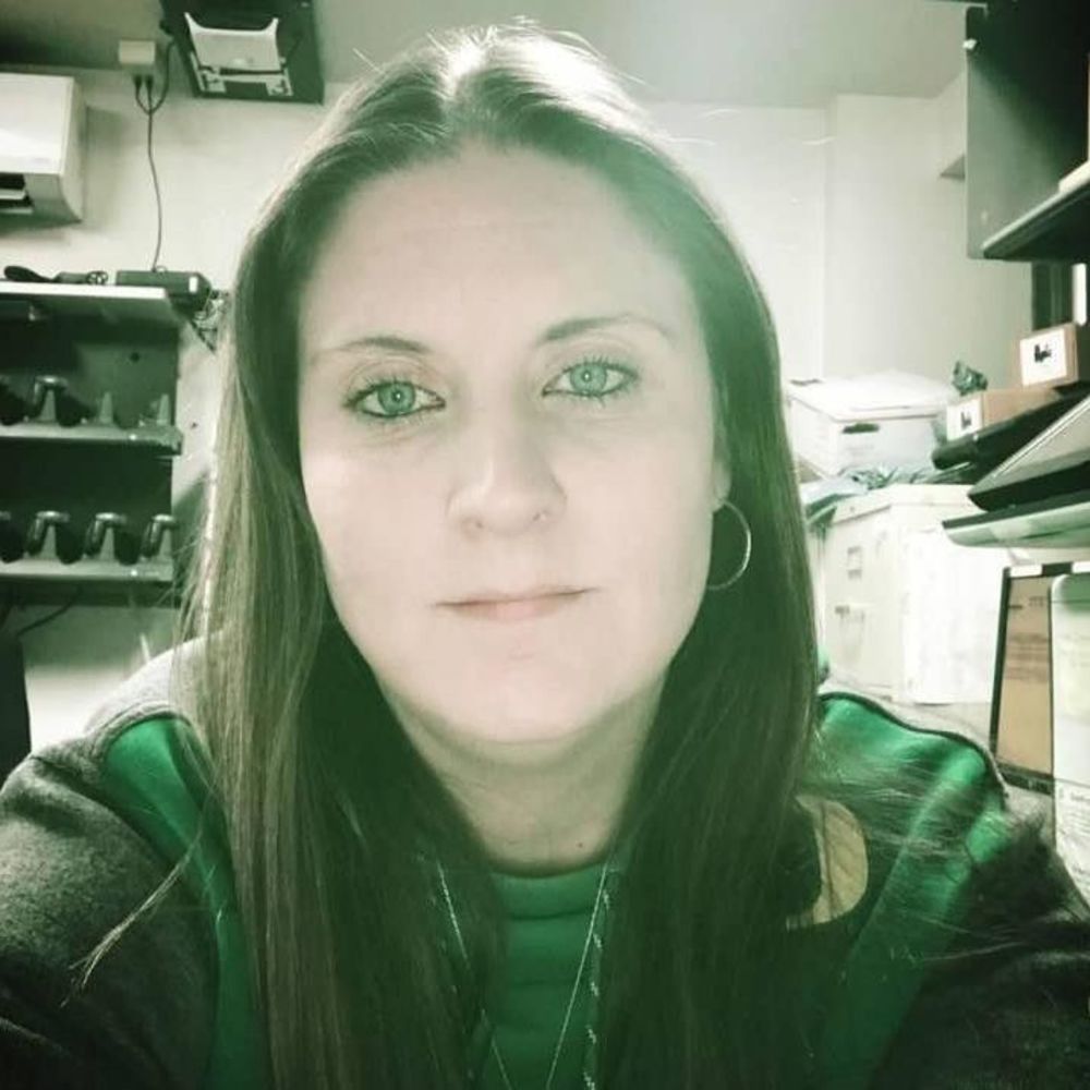 Meet your Posher, Stacy